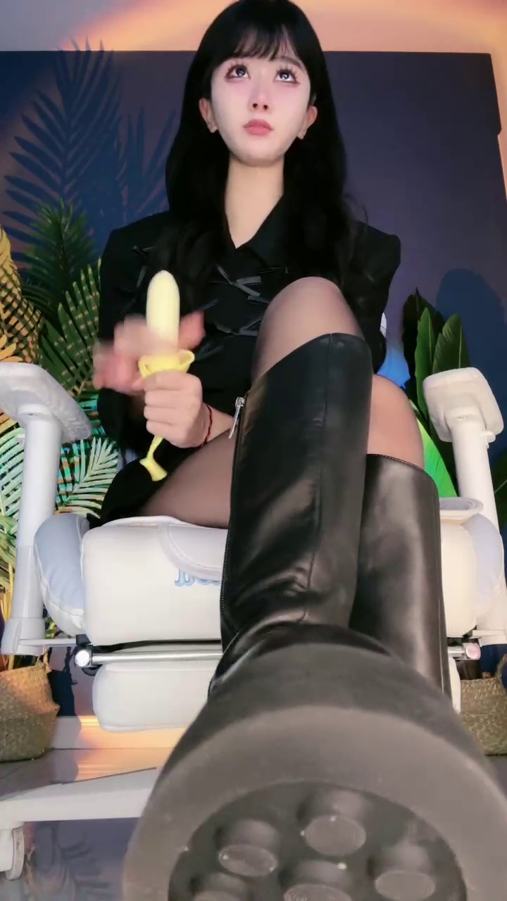 维妮 (5)